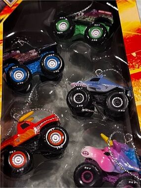 Monster Jam Truck 5 pcs mini Christmas ornaments